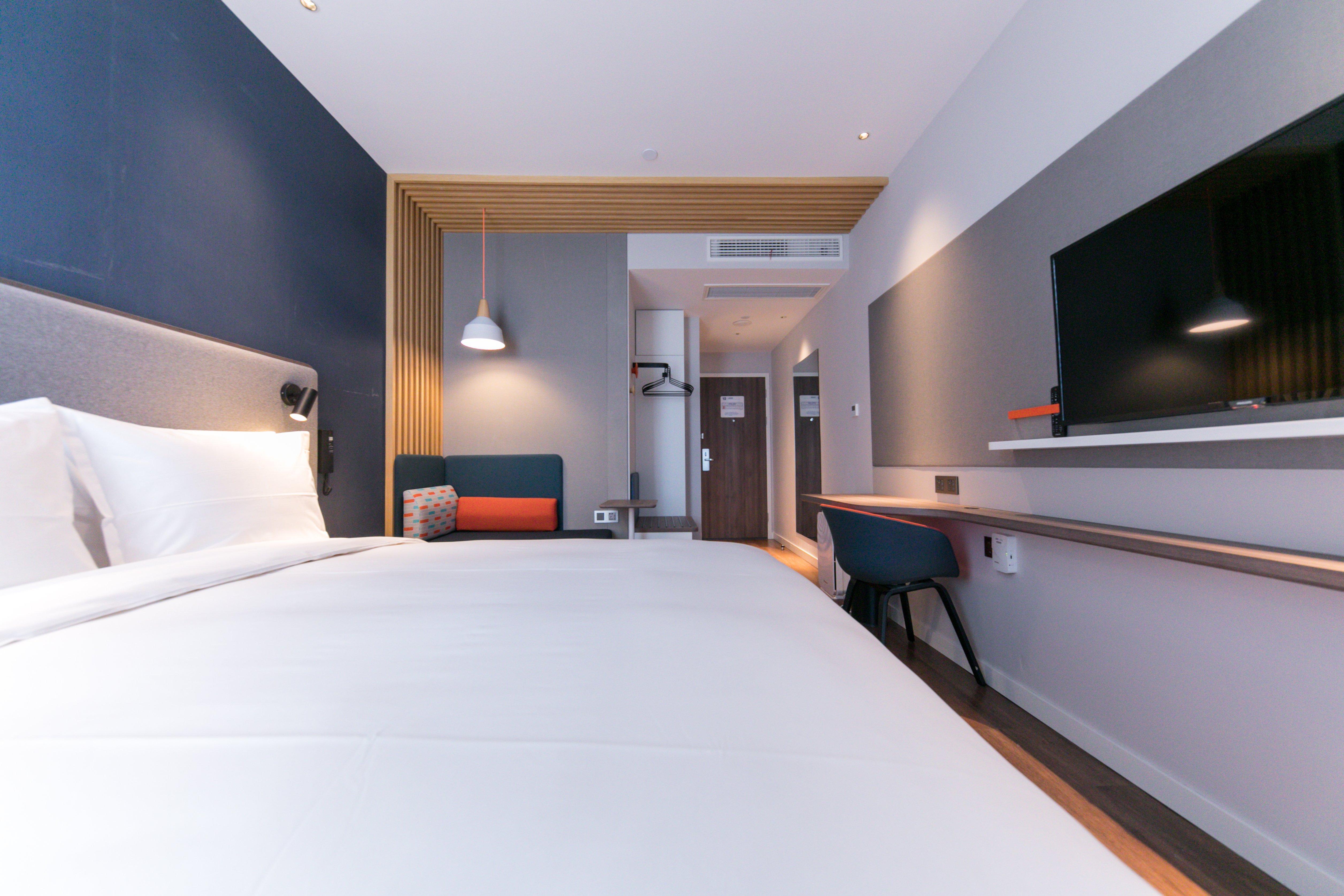 Holiday Inn Express Shanghai Tangzhen By Ihg - 20 Mins To Disney Land Exteriör bild