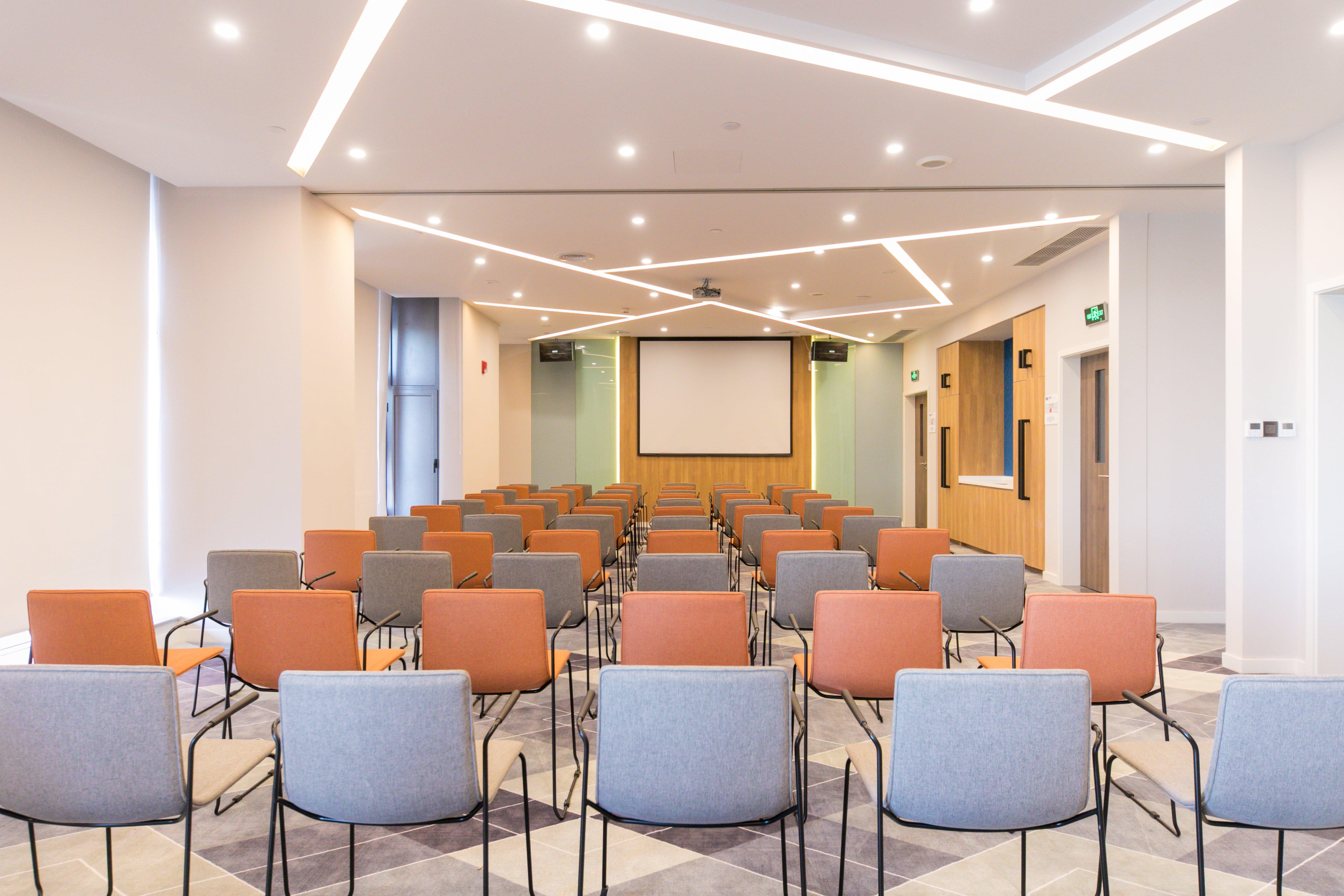 Holiday Inn Express Shanghai Tangzhen By Ihg - 20 Mins To Disney Land Exteriör bild
