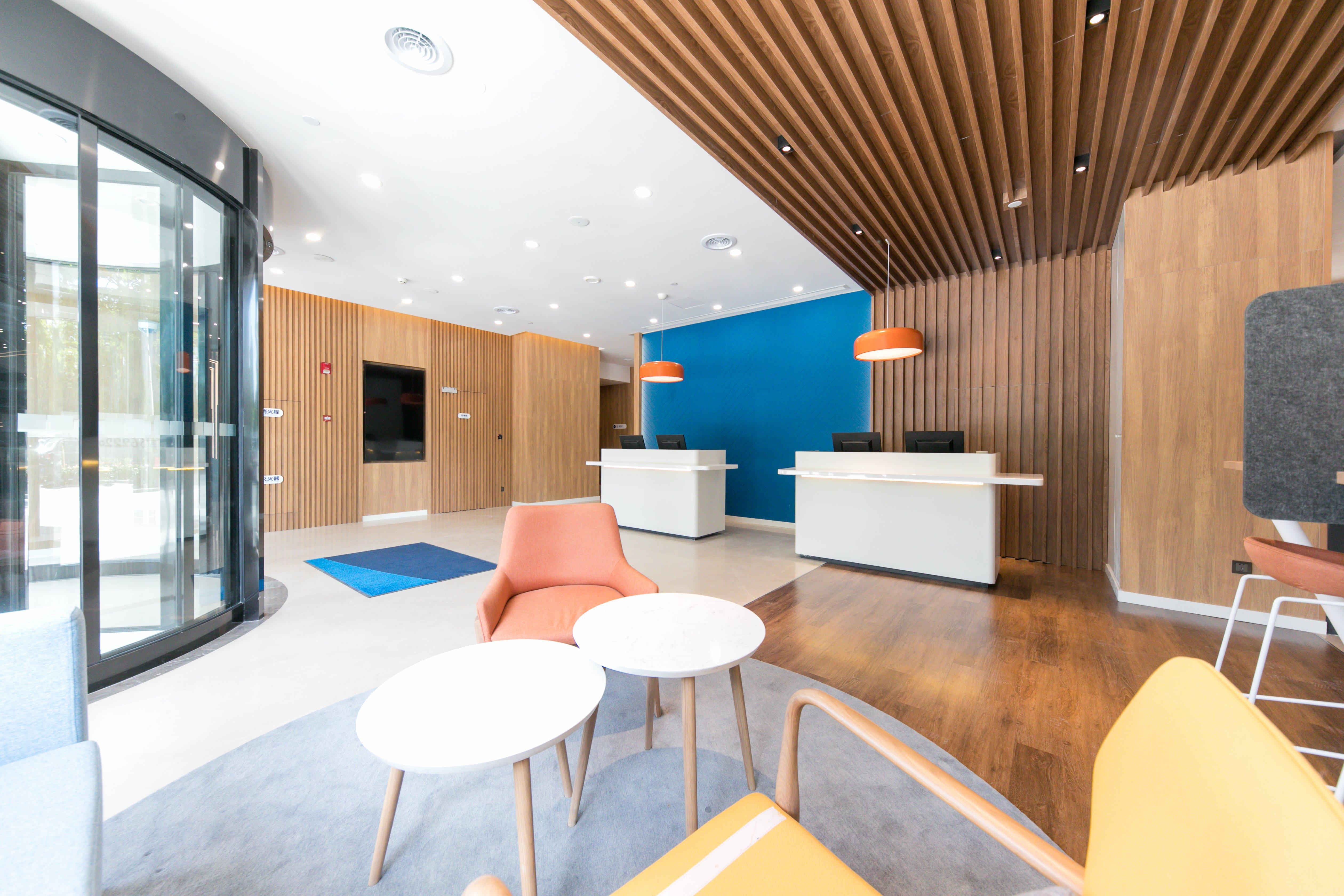 Holiday Inn Express Shanghai Tangzhen By Ihg - 20 Mins To Disney Land Exteriör bild