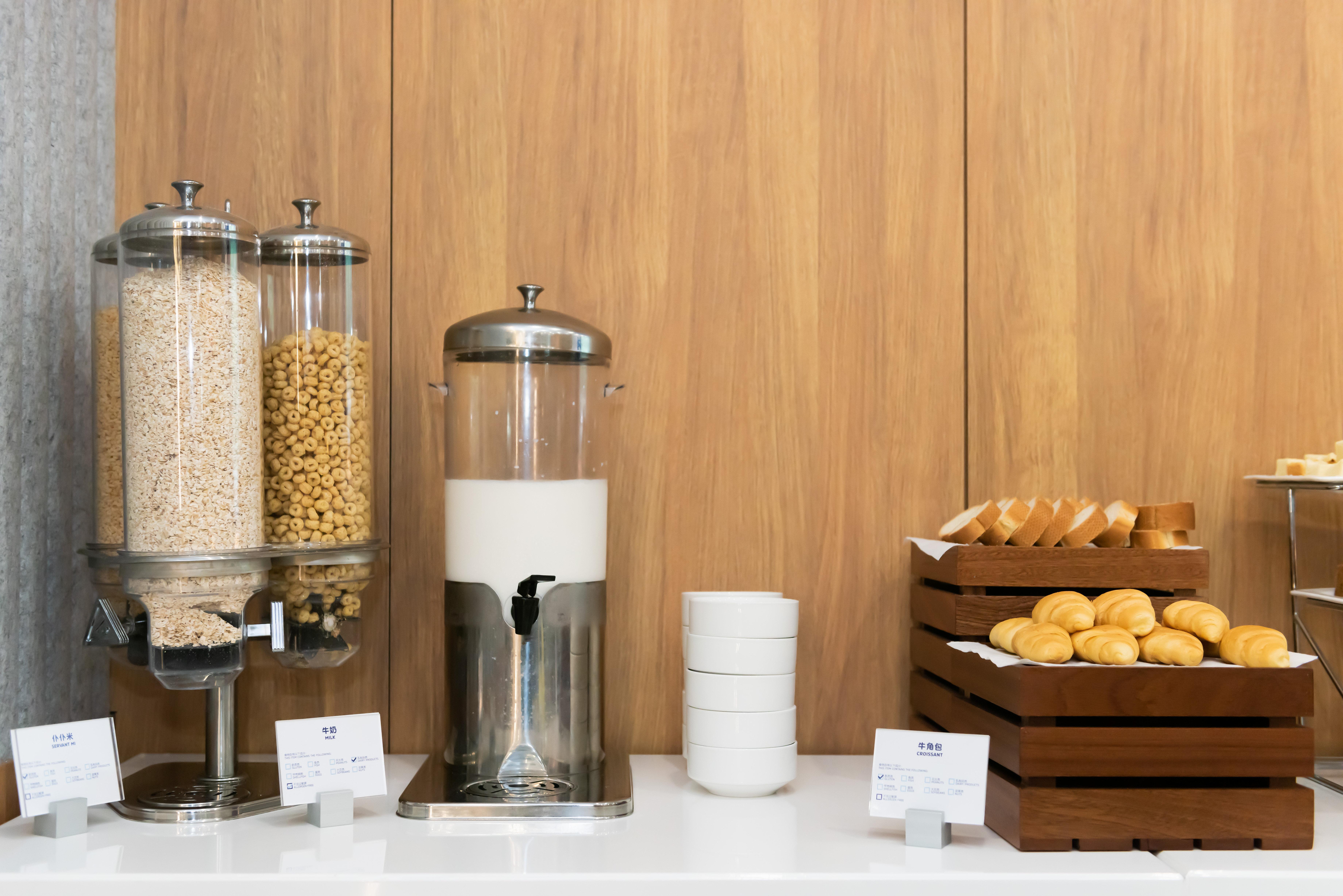 Holiday Inn Express Shanghai Tangzhen By Ihg - 20 Mins To Disney Land Exteriör bild